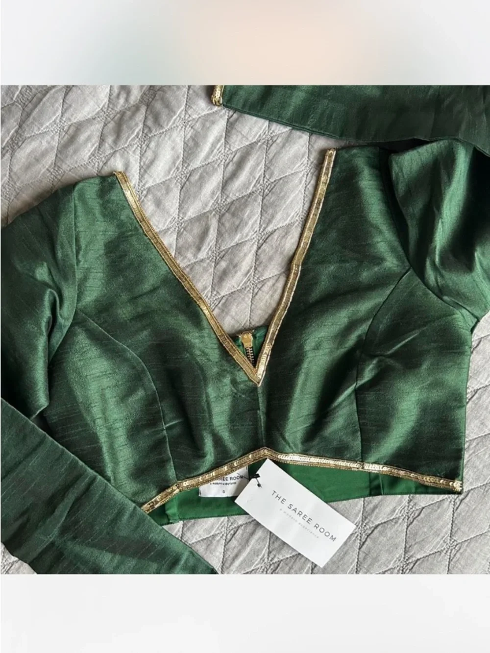 The Saree Room Emerald Green Blouse (s/xs) and Sequined Skirt (xs) - Picture 6 of 9